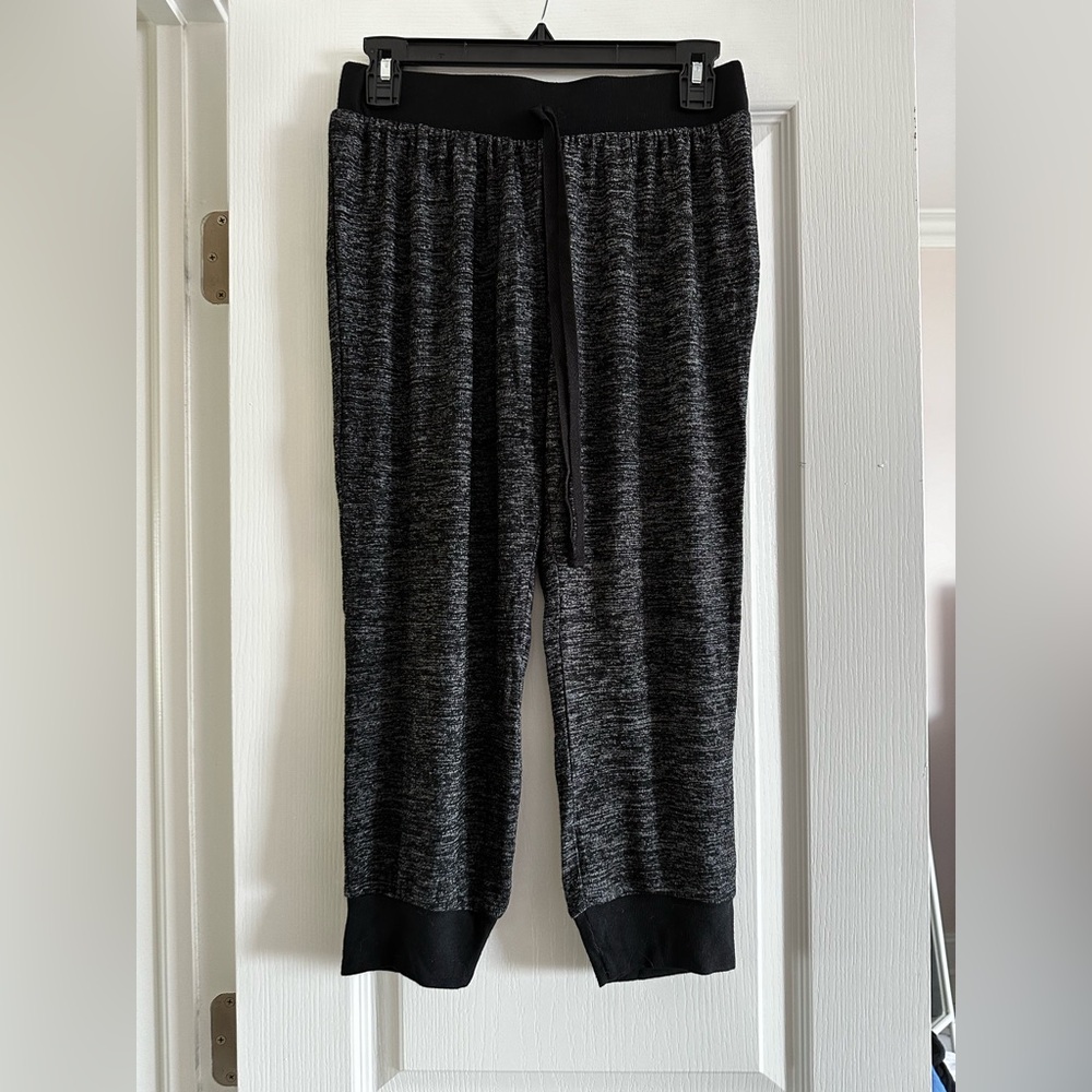 Crop leg joggers